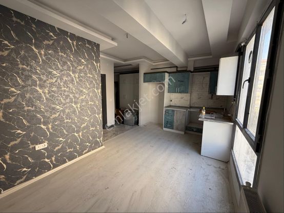 Ofis Kütüphane Sokağı Satılık Daire √