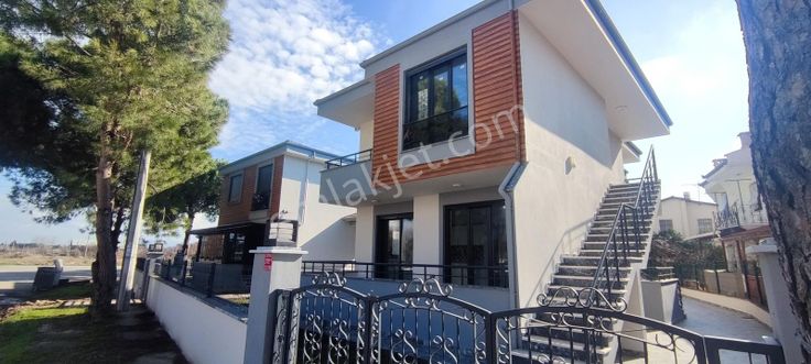 Rw Nefes' Ten Ören'de Önü Kapanmaz 2+1 Sıfır Daire