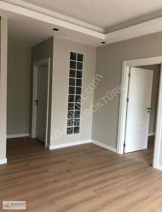 Maıson Göktürk Kemerburgaz'da Metroya Yakın Satılık 2+1 Daire