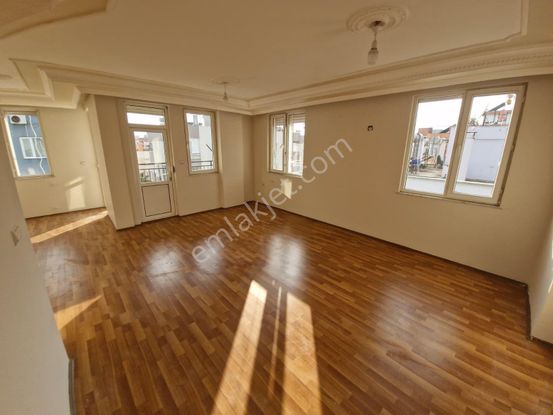 Mevlana Kavşağı Yakını Servis Güzergahında Bakımlı Kiralık Dubleks