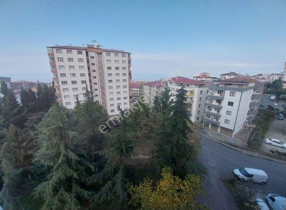 Aydınlıkevlerde 3+1 Deniz Manzaralı Daire