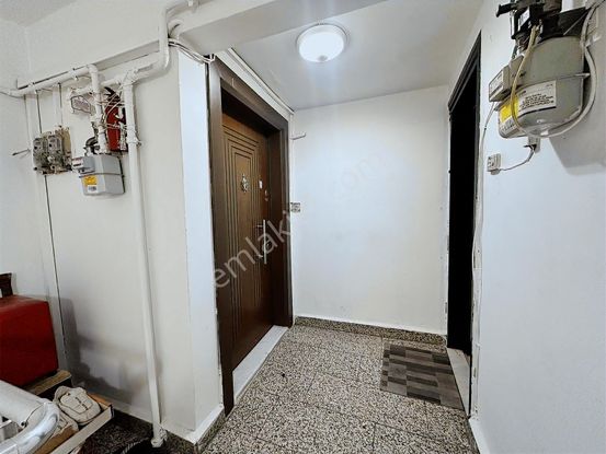 Engin Erdem'den Ana Caddede Ulaşıma Çok Yakın 2+1 Kiralık Daire