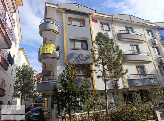 Atapark Caddesine 30 M Ara Kat 130 M Cift Cephe