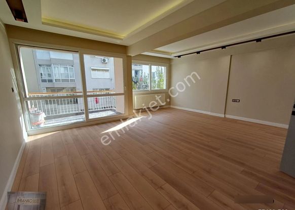 Eski Askeri Hastane Yeni Atatürk Eğitim Araştırma Hast Arkası Lüks Ara Kat Satılık Daire