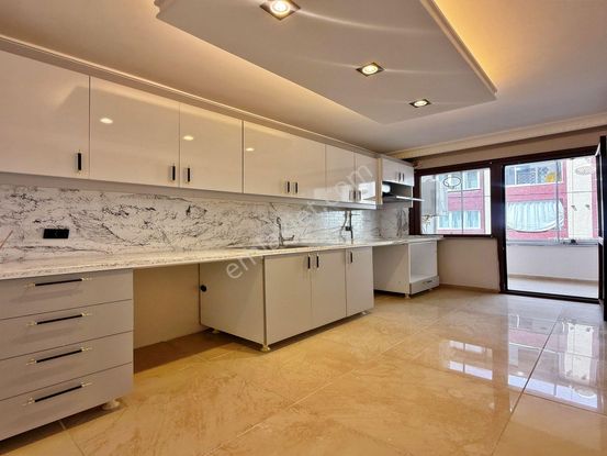 Beylikdüzü Yakuplu Mah Krediye Uygun Geniş Kelepir Satılık Daire