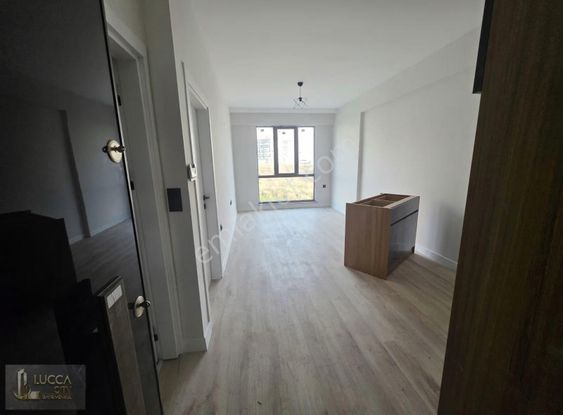 Tekirdağ Çorlu Hatip Mah Gloria Rezidansta Satılık 1+1 Daire