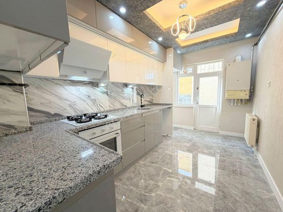 Şafak'tan Pınarbaşı'nda 3+1 Bağımsız Orta Kat Ultra Lüks Yapılı