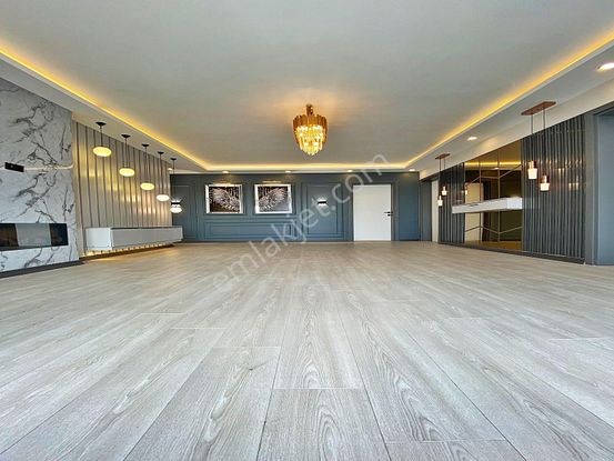 Esenyurt Çınar Mahallesinde İçi Dekorlu 3+1 Arakat Daire