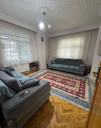 Esenler Menderes Metro Dibinde Satılık Hisseli 2+1