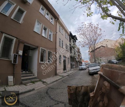 Çanakkale Merkez Fevzipaşada 1+1 Amerikan Mutfak Daire Oturum