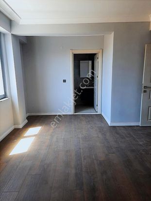 Pendik Uzmanı Cemal Kınay'dan Batı Mah. Satılık Dubleks Daire