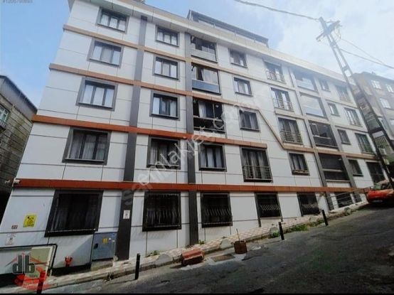 Rami Yenimahalle'de 5 Yaşında 2+1 Otoparklı