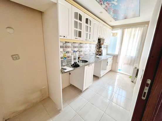 Alban'dan Metrobüse 10dk Ebeveyn Banyolu 95m² 2+1 Ara Kat