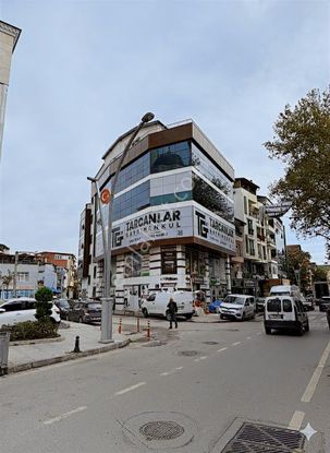 Tarcanlardan Mobilyalı Hazır Düzenli 400m² Devren Kiralık İşyeri