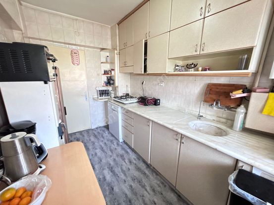 Lider Emlak'tan Güneşevlerin Merkezinde 3+1 Satılık Daire