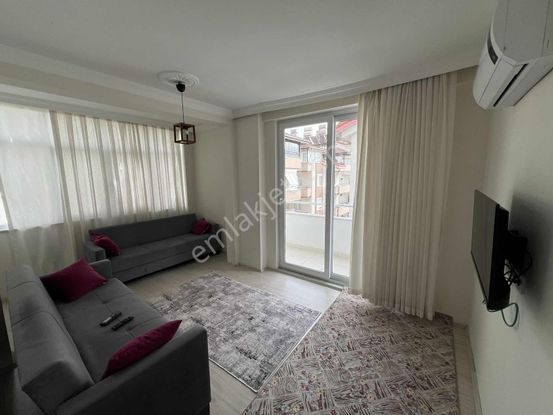 Emek Mahallesinde Kiralık Eşyalı 1+1 Ayrı Mutfak Daıre