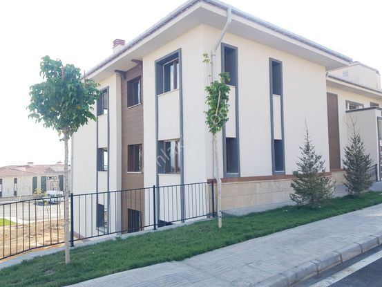 Elazığ Zafran Tokilerde Ön Cephe Kiralık 2+1 Yeni Daire