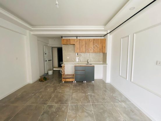 Güven'den Kapaklı'da Kredi İmkanlı,cadde Üzerinde Ara Kat 1+1 Ev