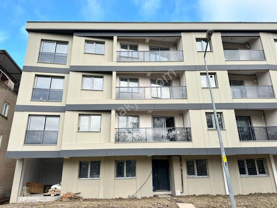 Zeki Emlak'tan Muradiye'de Satılık 2+1 Sıfır Daire