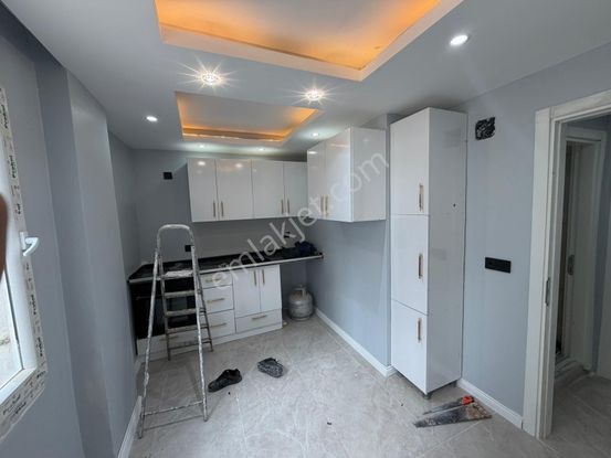 Sarıçam Belediyesi Civarında 2+1 Giriş Kat K.mutfak **fırsat**