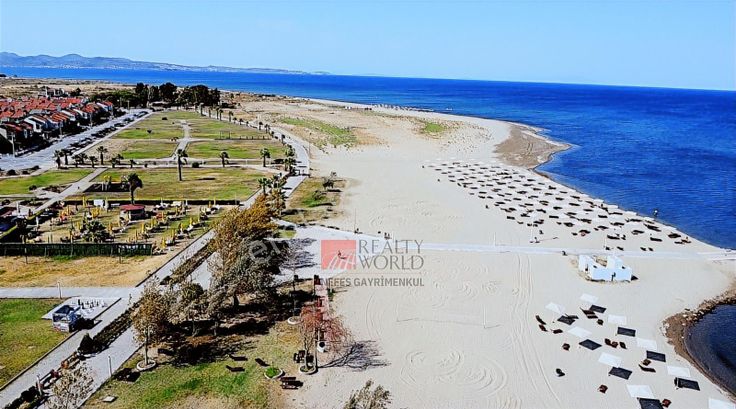 Nefes'ten Orjan Sitesinde Denize 100 M Full Yapılı Bahçeli Villa