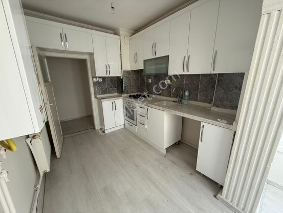 Sincan Mareşal Ç. Mh De 3+1 Ara Katta Ful Yapılı Daire