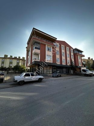 Emlakyaptan Hocacihanda Satılık 6+2 300m2 Dubleks Daire