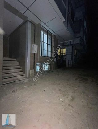 Başakşehir Altınşehir Satılık 2+1 Bahçekatı