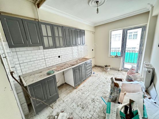 Lider Gayrimenkul'den Fevziçakmak Mh. 3+1 1.kat İçi Yapılı Fırsat Daire