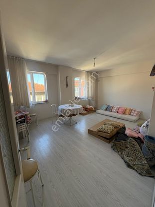 Bursa Osmangazi Selimiye Mah. Asansörlü 2+1 Kiralık Daire