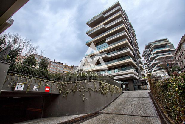 Versatıe Ve Caasa Gayrimenkulden Nişantaşı Koruda 4,5+1 Havuzlu