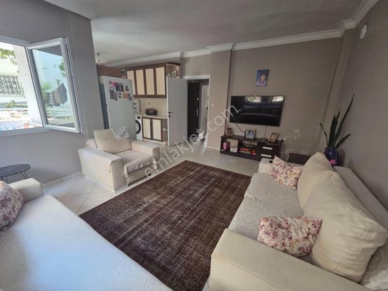 Beylikdüzü Yakuplu Mah Düz Giriş Kelepir Bahçeli Ferah Krediye Uygun 2+1 Satılık Daire