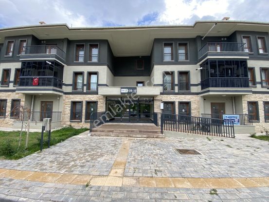 Zenith Real Estate'ten Gop Tokide Kiralık 3+1 Daire