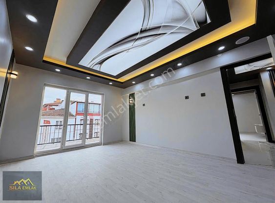 Tandoğanda 3+1 Ön Cephe Full Yapılı Son Kat Krediye Uygun Daire