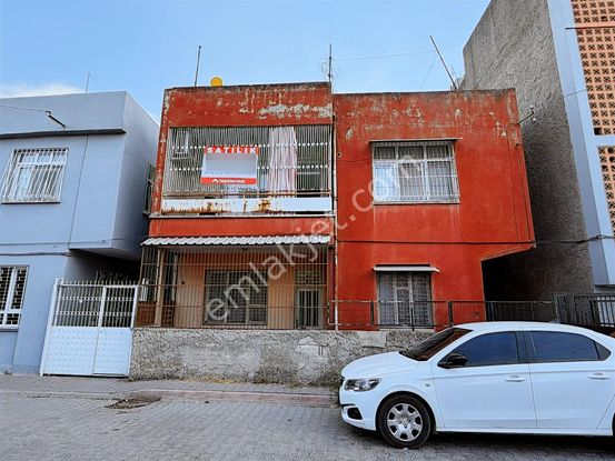 3ev Emlak'tan Narlıcada Semt Pazarı Civarı Satılık Müstakıl Ev