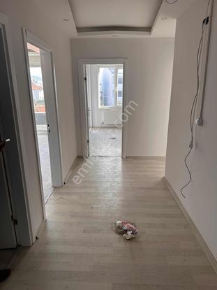 Gömeç Kemalpaşa Mahallesi Satılık Kapalı Mutfak 2+1 Daire