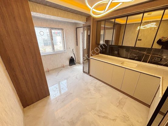 Yuvam'dan Yenikenttin En Uygun Lüx 4+1 Dairesi