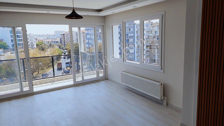 Hatay Üçyolda 3+1,120m,dogalgazlı,asansörlü,full Tadilatlı