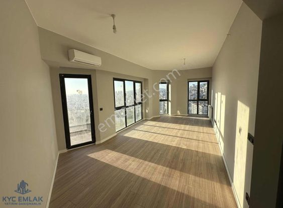 Kyc'den Kartal Hürriyette Satılık Site İçi Kapanmaz Manzaralı