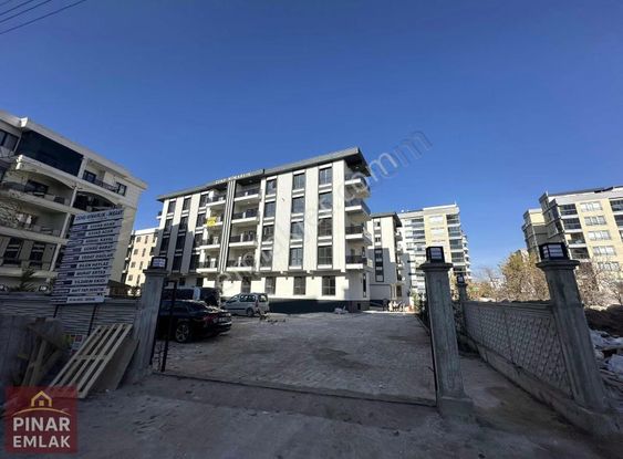 Pınar Emlak'tan Selimbey Mah'de Satılık 3+1 Lüx Daire