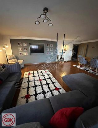 Filistin Caddesi'nde Muadilsiz 4+1 Ankara Manzaralı Eşsiz Cephe