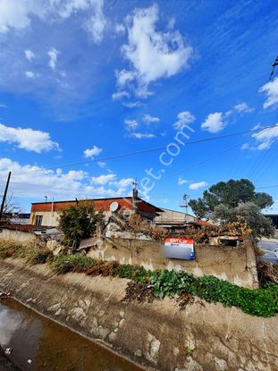 Menemen Kesikte Seyrek Yolu Üzeri 1.521 M² Yatırımlık Tarla