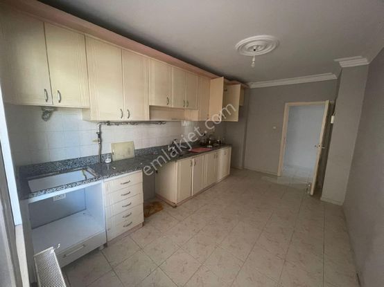 Ra Gayrimenkul Anıt Mh.kiralık Ferah 4+1 Daire