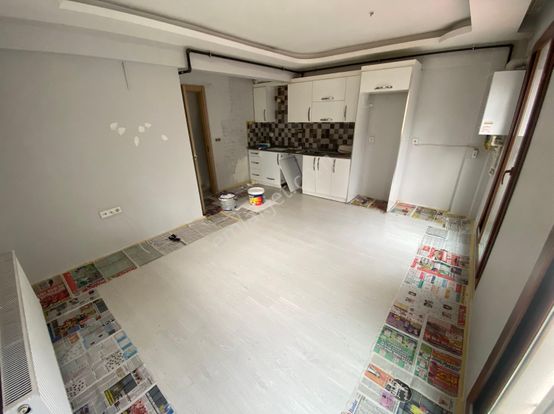 Bozyaka Cadde Yakını 1+1 Yüksek Giriş Geniş Balkonlu Yeni Bina Kiralık Daire