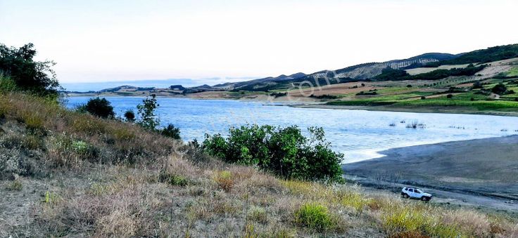 Tekirdağ Naıp Baraǰ Manzarali Müstakil Tapu Fırsat Kelepir Tarla