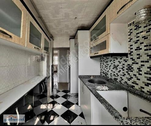 Yurtoğlu Cadde Üzeri 2+1 Çift Cepheli D.gazlı Satılık Daire