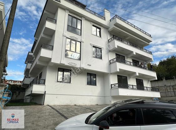 Barbaros Mah. Deniz Man. Arakat 2+1 Daire