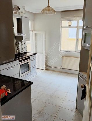 Süper Geniş 3+1 / Balkonlu / Katta Tek Daire.