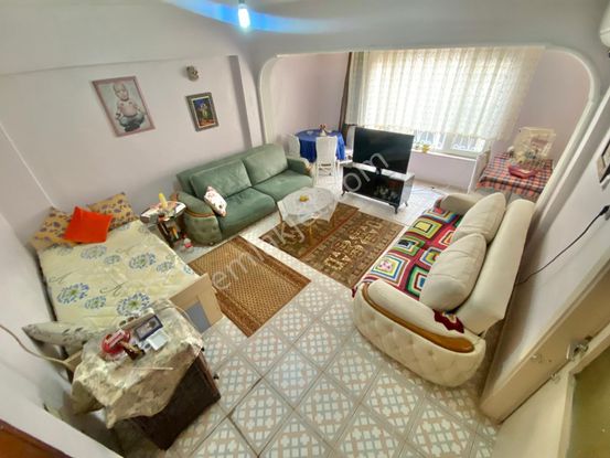 ➤➤yetkisi Herdem'den Akçay Merkezde Denize 50 Metre Ayrı Mutfak 1+1 Daire