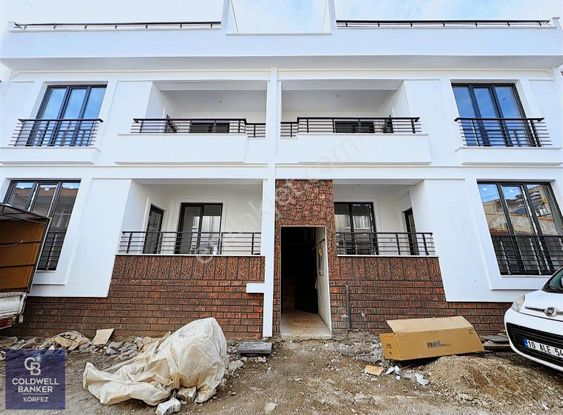 Edremit Kadıköy'de, Sıfır Çok Uygun Fiyata 1+1 Lüks Daire